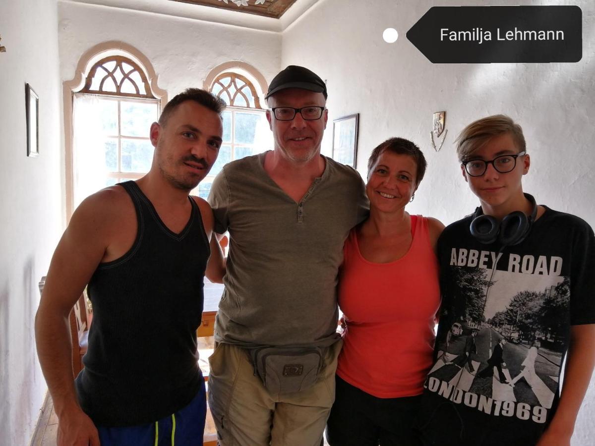 בראט Guest House Panorama מראה חיצוני תמונה